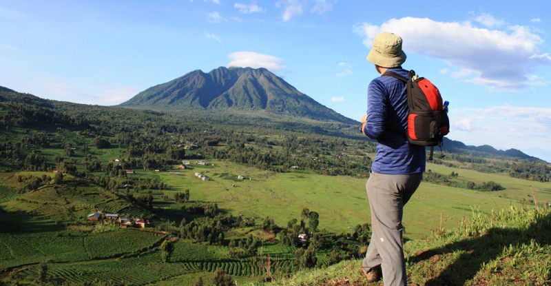 Hiking mountain Sabinyo